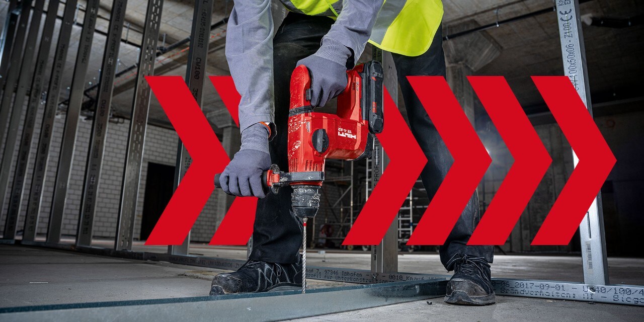 Den batteridrevne TE 4-22 Nuro borehammer fra Hilti i aktion