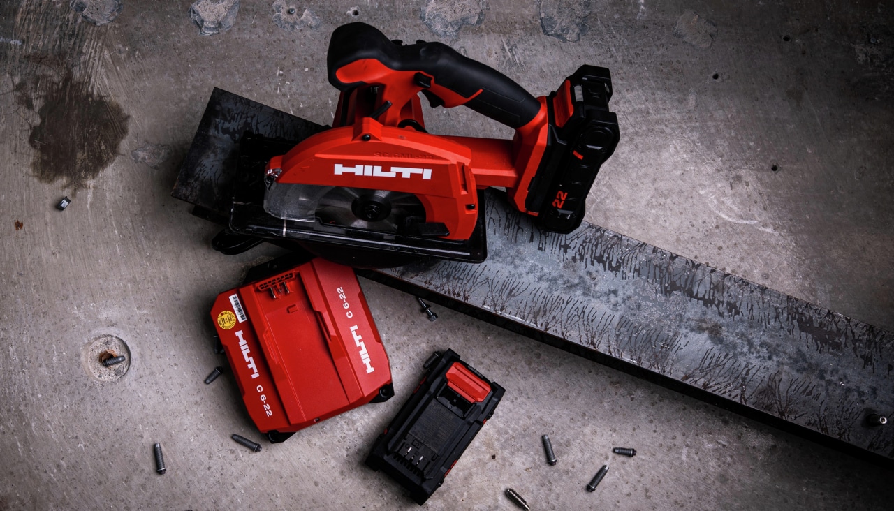 Cordless circular saw cutting metal on the jobsite