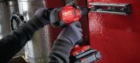 SBT 6-22 Batteridrevet bore-/skruemaskine SBT 6-22 metal bore-/skruemaskine til forboring af nøjagtige huller og montering af S-BT bolte (Nuron-batteriplatform) Arbejdsopgaver 4