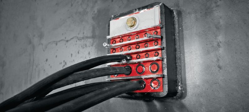 CFS-T Sæt med ankerplader Sæt med ankerplader til sikring af kabelmoduler i et sikringssystem og forøgelse af tryktætheden Arbejdsopgaver 1