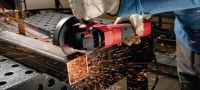 AG 125-20D Vinkelsliber 2000 W vinkelsliber med dødmandsknap til skæring og slibning i metal, beton og murværk med skiver op til 125 mm Arbejdsopgaver 4
