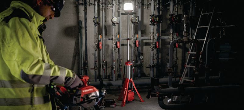SL 10-22 Arbejdslampe Kraftfuld batteridrevet SL 10-22 lystårn med 360° belysning af indendørs byggepladser Arbejdsopgaver 1