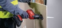 SR 4-22 enhånds bajonetsav Kompakt og let batteridrevet kulfri enhåndsbajonetsav til daglig nedbrydning og hurtig, præcis skæring (Nuron-batteriplatform) Arbejdsopgaver 3