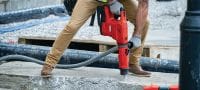 TE 60-22 batteridrevet borehammer TE 60-22 batteridrevet SDS Max (TE-Y) borehammer med Aktiv vibrationsreduktion og Aktiv momentstyring til robust boring og mejsling i beton (Nuron-batteriplatform) Arbejdsopgaver 5