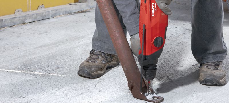 TE 3-M borehammer Kraftig SDS Plus (TE-C) borehammer til flere typer arbejde med pistolgreb, tre tilstande og mejslingsfunktion Arbejdsopgaver 1