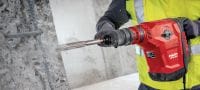 TE 70-ATC/AVR borehammer Meget effektfuld SDS Max (TE-Y) borehammer til robust boring og mejsling i beton Arbejdsopgaver 5