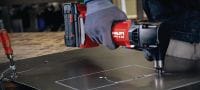 SPN 6-22 CN Batteridrevet nipler Batteridrevet nipler til skæring af metalplader og profiler med mere hastighed og minimal forvridning (Nuron-batteriplatform) Arbejdsopgaver 1