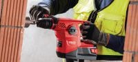 TE-C-BK (SDS Plus)-borekrone til borehammer SDS Plus (TE-C)-borekrone til borehammer til at skære huller i murværk, mursten og sandsten Arbejdsopgaver 1