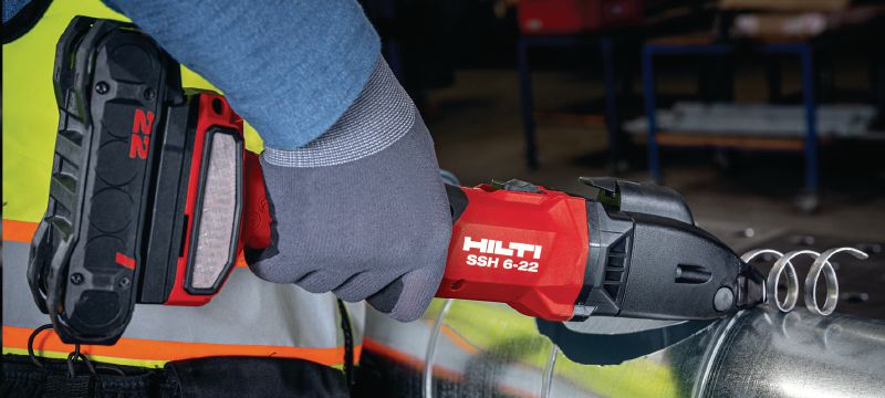 SSH 6-22 CD Batteridrevet metalsaks Batteridrevne dobbeltskærende sakse til hurtig skæring i spiral- og ventilationsrør op til 4 x 0,9 mm × 20 gauge – med Hilti SSH CD-klinger medfølger (Nuron-batteriplatform) Arbejdsopgaver 1