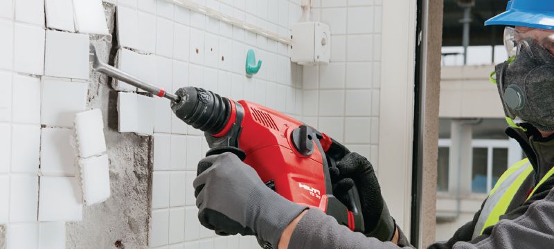 TE 30-AVR borehammer Effektfuld SDS Plus (TE-C) borehammer til kraftig boring i beton og afrettende mejsling, med aktiv vibrationsreduktion (AVR) Arbejdsopgaver 1