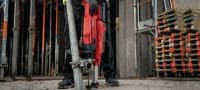 TE 5-22 batteridrevet borehammer Kraftfuld TE 5-22 SDS Plus borehammer med lang krop og spadehåndtag - ideel til nedadgående boring (Nuron-batteriplatform) Arbejdsopgaver 1