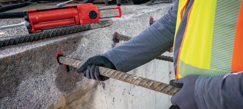 HIT HY-200-A V3 Klæbemørtel Injiceringsmørtel med ultimativ performance – hurtigt hærdende klæbemørtel med dokumentation til forankring af stål og støbeskel med eftermonteret armering i beton Arbejdsopgaver 1
