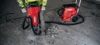 TE 3000-AVR Robust elektrisk mejselhammer Ekstremt kraftfuld mejselhammer til krævende betonnedbrydning, asfaltskæring, jordarbejde og montering af jordspyd Arbejdsopgaver 3
