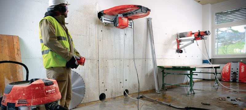 SPX LCS Equidist-vægsavklinge – lydløs (60H: passer til Hilti og Husqvarna®) Ultimativ vægsavklinge (5-10 kW) til skæring med høj hastighed, lang levetid og støjreduktion i armeret beton (60H-skaft passer på Hilti-, og Husqvarna®-vægsave) Arbejdsopgaver 1