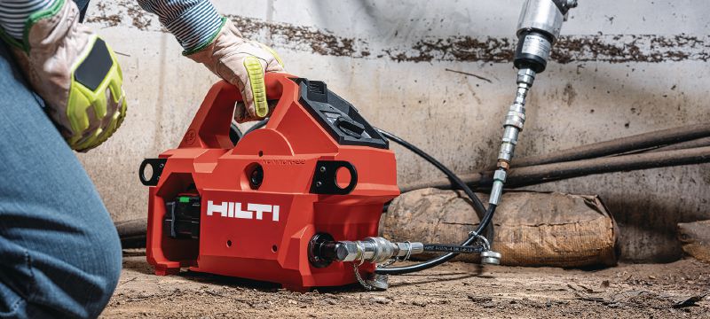 NUN 10K-22 Batteridrevet hydraulisk pumpe 10.000 PSI (700 bar) batteridrevet hydraulisk pumpe til robust skæring/afskæring og fjernskæring af undergrunds- og armerede kabler (Nuron-batteri) – Fjernbetjening medfølger Arbejdsopgaver 1
