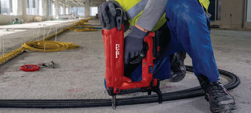 BX 3-ME-22 Batteridrevet boltpistol BX 3 boltpistol til montering af kabler, trækrør og gevindbolte i beton, stål og murværk (maks. sømlængde 24 mm | 15/16) Arbejdsopgaver 1