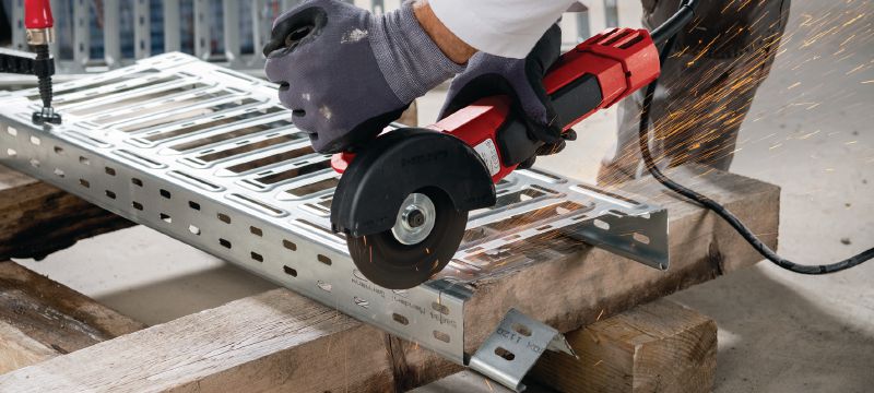 AG 125-20D Vinkelsliber 2000 W vinkelsliber med dødmandsknap til skæring og slibning i metal, beton og murværk med skiver op til 125 mm Arbejdsopgaver 1