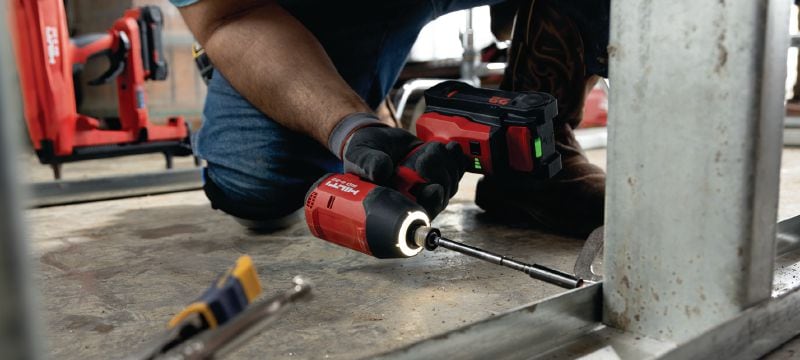 SID 6-22 Batteridrevet slagskruemaskine Batteridrevet slagskruetrækker med kulfri motor, høj hastighed og præcis håndtering, så du kan spare tid på dine fastgørelser (Nuron-batteriplatformen) Arbejdsopgaver 1