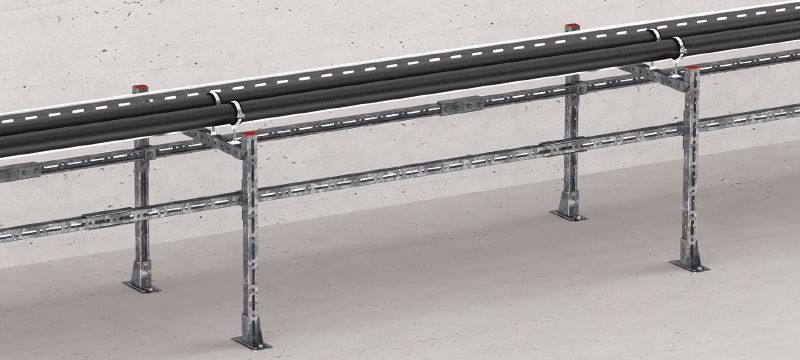 MT-CC-40/50 FL OC Formonteret U-beslag U-beslag med formonteret Fast-Lock-møtrik og -bolt til tværgående kanal-til-kanal-forbindelser med MT-stringerkanal, til udendørs brug med lav forurening Arbejdsopgaver 1