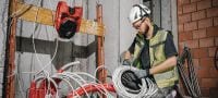 KCF 4-22 Batteridrevet ventilator til byggepladsen Kraftig ventilator til byggepladsen med batterilevetid hele dagen, roterende hoved og ophængningskroge til køling og ventilation af arbejdsområder (Nuron-batteriplatform) Arbejdsopgaver 2